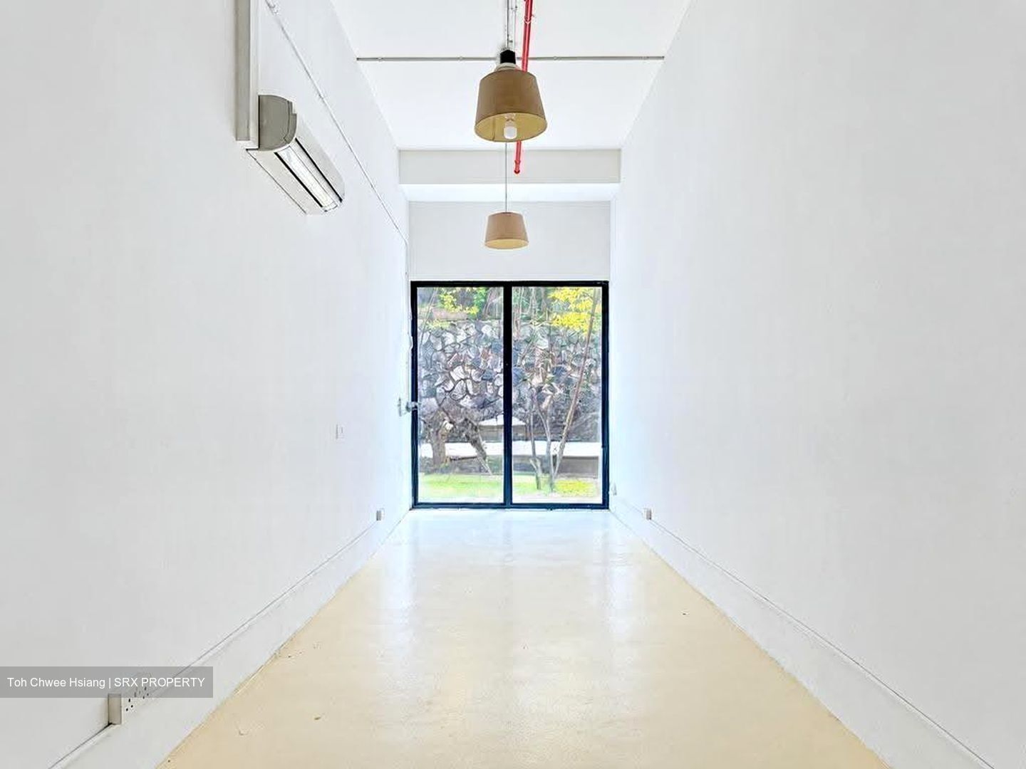 Hougang South Area Office (D19), Shop House #635516221